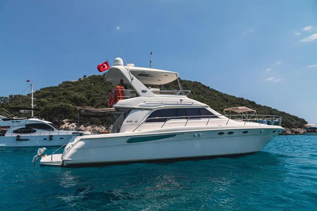 Antalya Yacht Rental 16m Custom Built 11